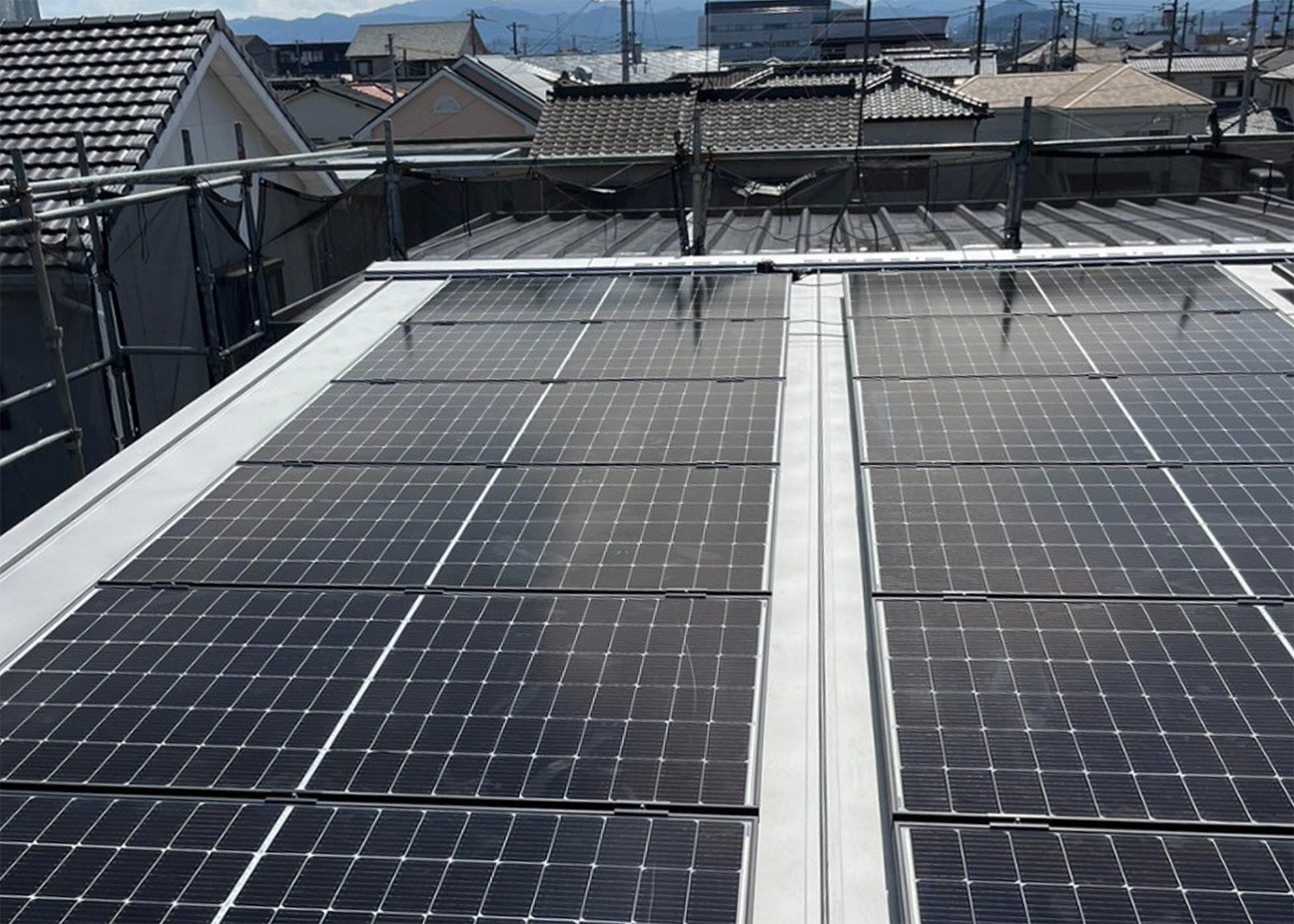 住宅の屋根への太陽光パネル設置